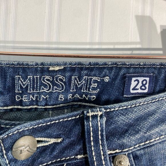 Miss‎ me light wash bootcut jeans Sz 28 - Picture 2 of 6